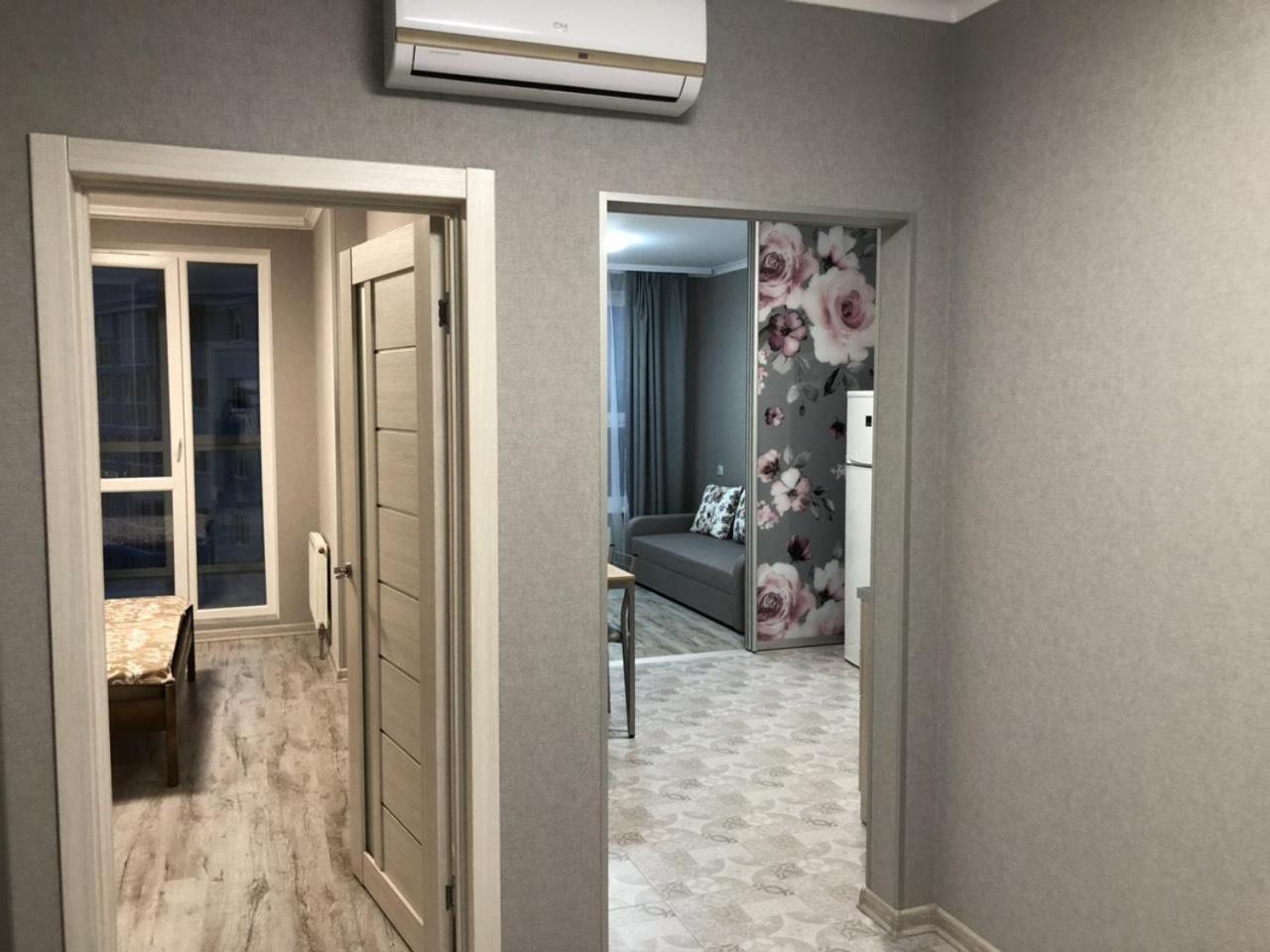 Apartmán Квартира Парковые Озера Kyjev Exteriér fotografie