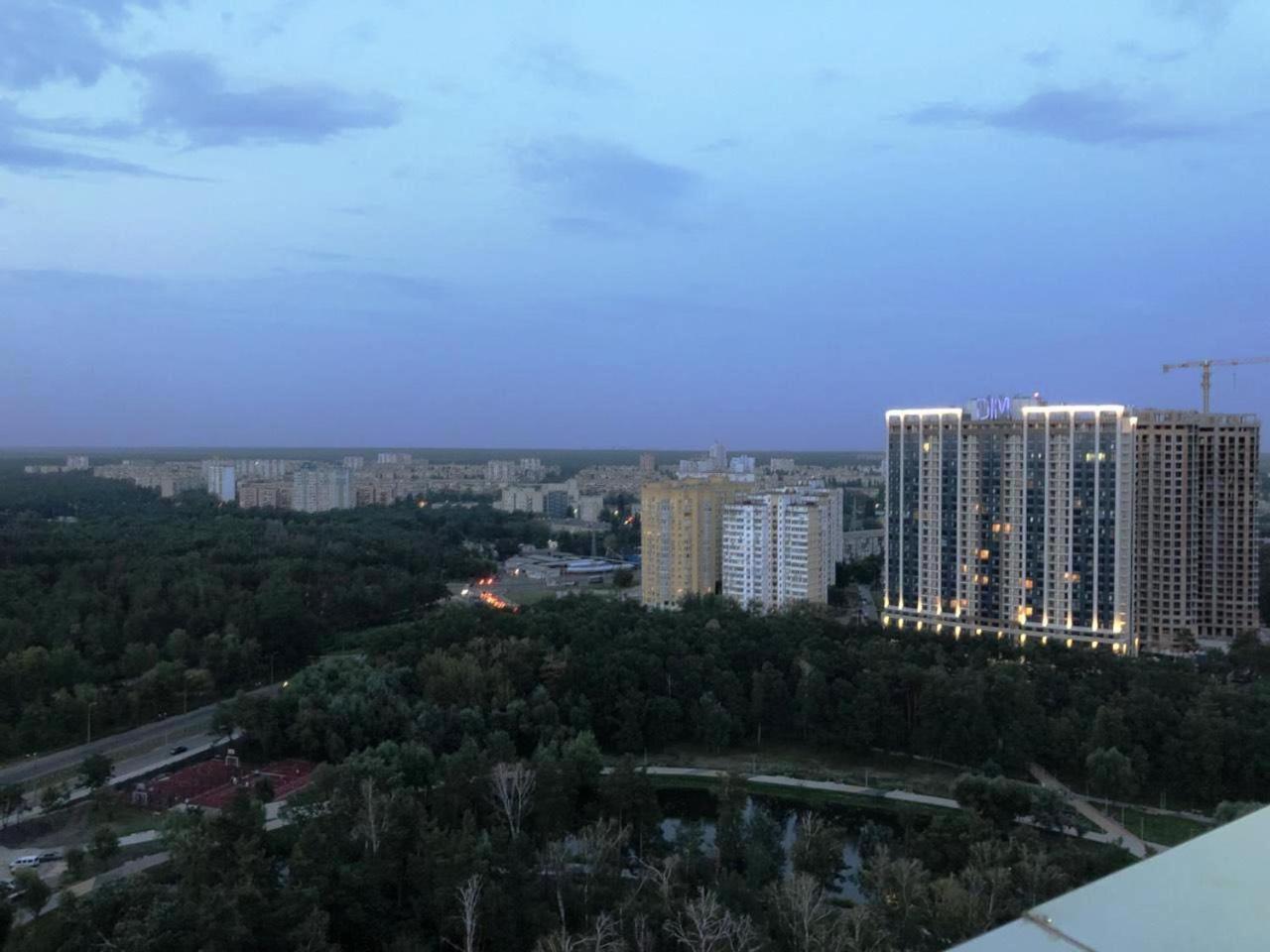 Apartmán Квартира Парковые Озера Kyjev Exteriér fotografie